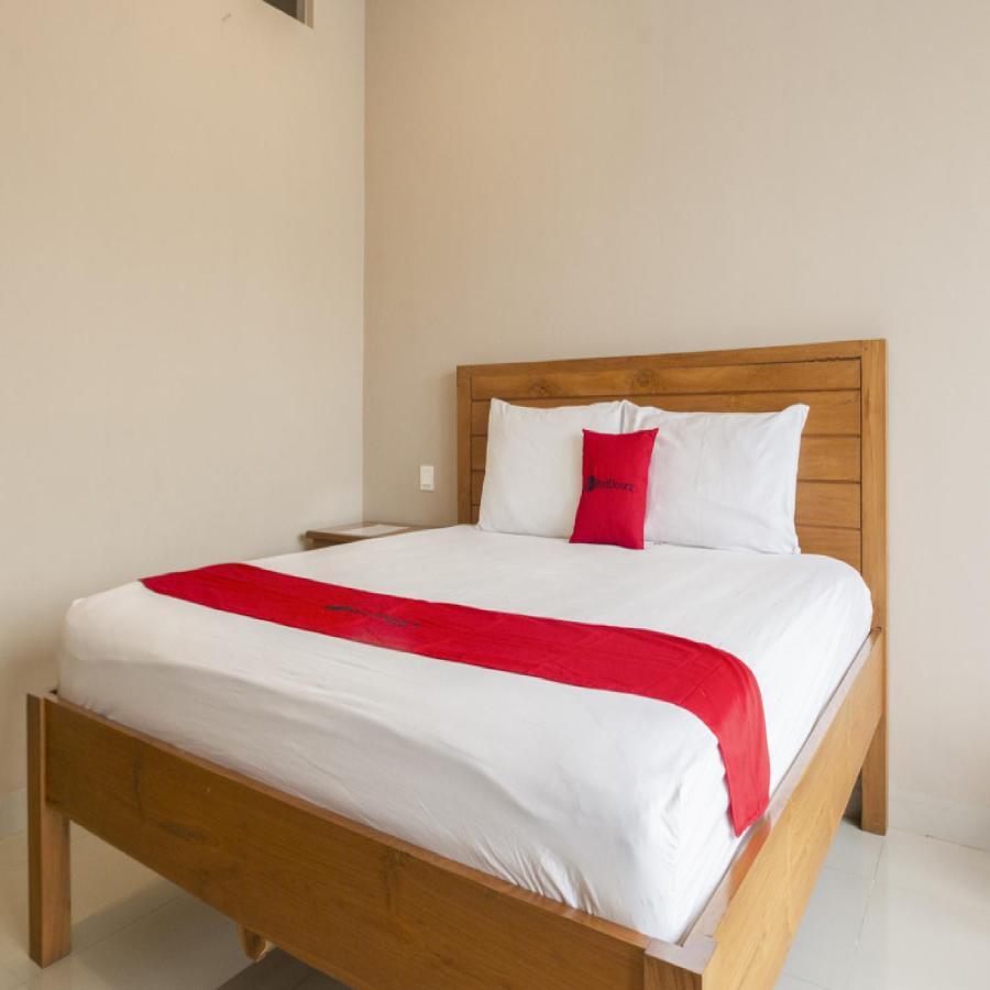 Reddoorz @ Gunung Sanghyang Kerobokan Denpasar Exterior foto